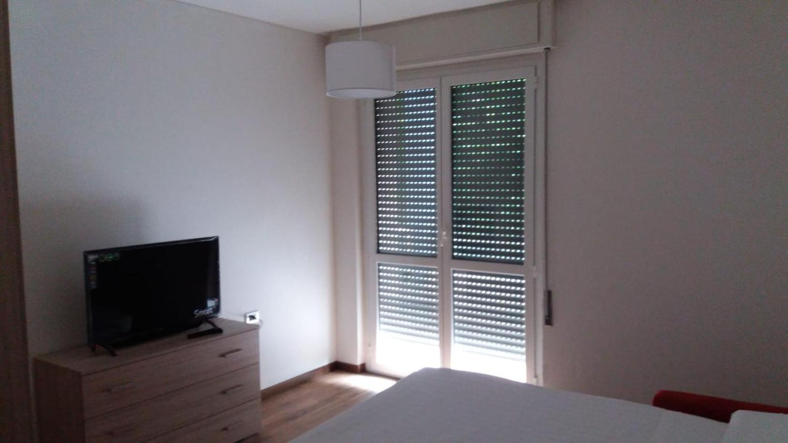 Hll Hotel Lungolago Lecco-Como Lake Quarto foto